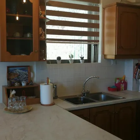 Jenny's Luxury Flat Near The Center & Kalamata